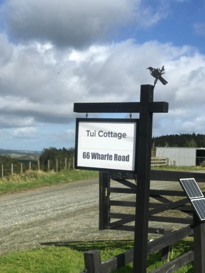 Tui Cottage Te Arai ภายนอก รูปภาพ